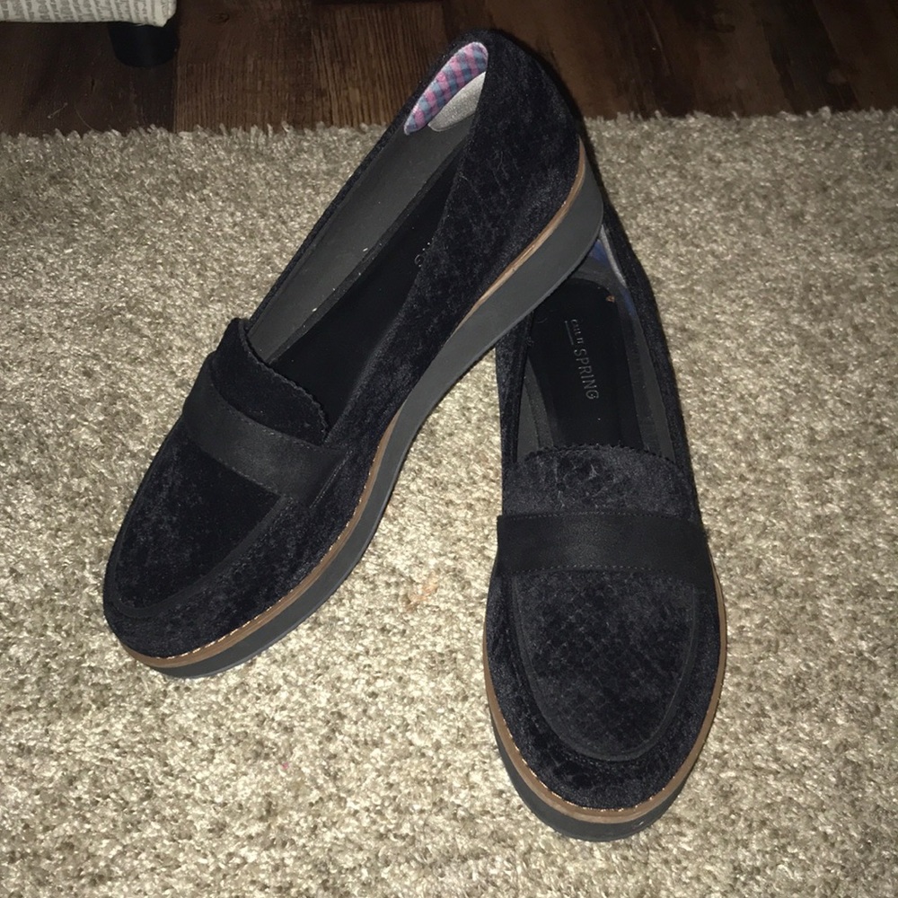 Call it SPRING platform sole flat loafers